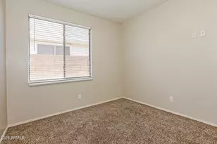 49 E Mill Reef Dr, San Tan Valley, AZ 85143 - Photo 17