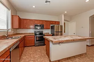 49 E Mill Reef Dr, San Tan Valley, AZ 85143 - Photo 11