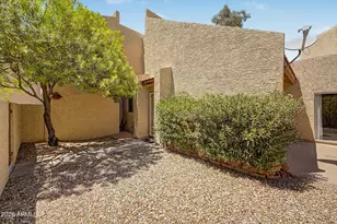 4213 W Calavar Rd, Phoenix, AZ 85053 - Photo 25
