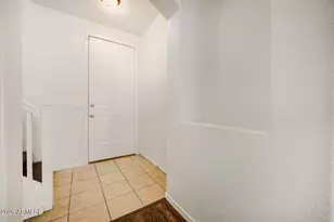 1231 S Amador, Mesa, AZ 85209 - Photo 5
