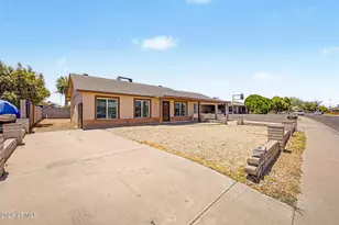 4123 W Holly St, Phoenix, AZ 85009 - Photo 3