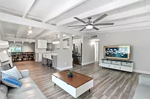 5833 N 10th St, Phoenix, AZ 85014 - Photo 9