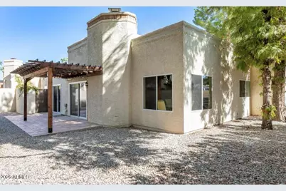8330 E San Benito Drive, Scottsdale, AZ 85258 - Photo 31