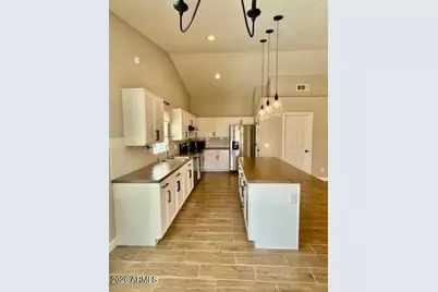 18236 N 85th Drive, Peoria, AZ 85382 - Photo 7