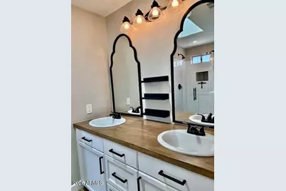 18236 N 85th Drive, Peoria, AZ 85382 - Photo 13