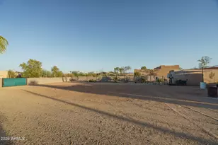 24329 W Mark Ln, Wittmann, AZ 85361 - Photo 45