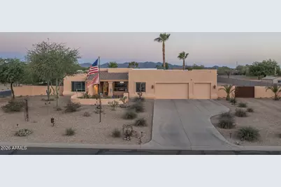 24329 W Mark Lane, Wittmann, AZ 85361 - Photo 3