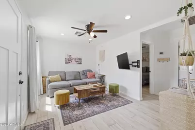 1124 N 14th Street, Phoenix, AZ 85006 - Photo 3