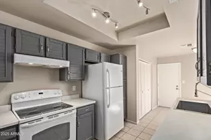 6734 S Brittany Ln, Tempe, AZ 85283 - Photo 3
