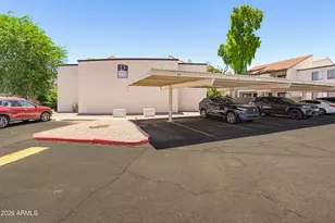 2938 N 61st Pl, Scottsdale, AZ 85251 - Photo 29