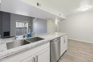 2938 N 61st Pl, Scottsdale, AZ 85251 - Photo 7