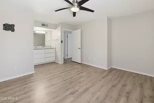 2938 N 61st Pl, Scottsdale, AZ 85251 - Photo 11