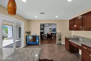 9040 N 14th Pl, Phoenix, AZ 85020 - Photo 13