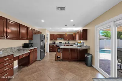 9040 N 14th Place, Phoenix, AZ 85020 - Photo 15