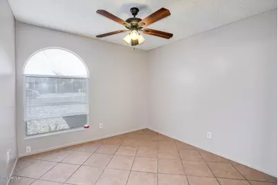 10640 N 66th Avenue, Glendale, AZ 85304 - Photo 7