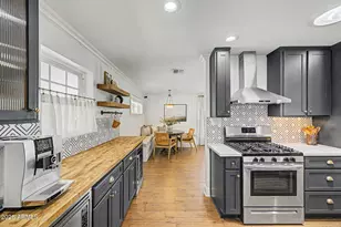 4231 E Catalina Dr, Phoenix, AZ 85018 - Photo 13