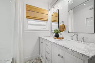 4231 E Catalina Dr, Phoenix, AZ 85018 - Photo 31