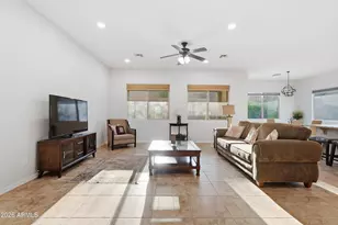 26928 N 102nd Ln, Peoria, AZ 85383 - Photo 23