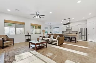 26928 N 102nd Ln, Peoria, AZ 85383 - Photo 5