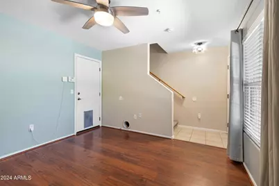 2256 E Huntington Drive, Phoenix, AZ 85040 - Photo 9