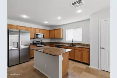 12353 W Heatherbrae Drive, Avondale, AZ 85392 - Photo 11