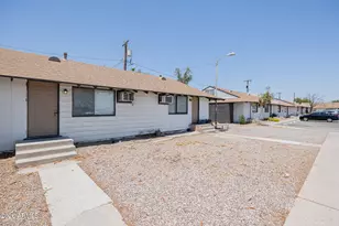 864 E Chandler Blvd, Chandler, AZ 85225 - Photo 1