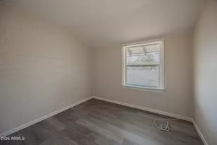 864 E Chandler Blvd, Chandler, AZ 85225 - Photo 13