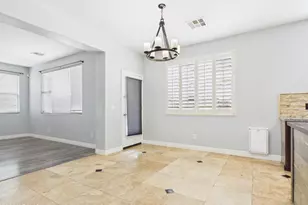 17648 W Lisbon Ln, Surprise, AZ 85388 - Photo 9