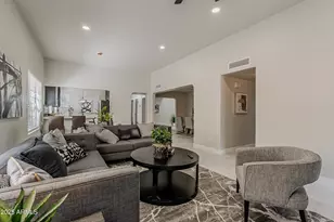 2043 W Nopal Ave, Mesa, AZ 85202 - Photo 31