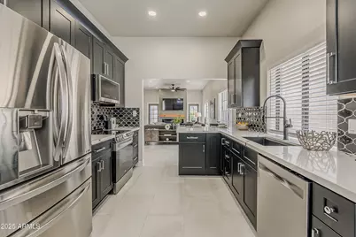2043 W Nopal Avenue, Mesa, AZ 85202 - Photo 23