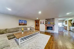 6519 E Cactus Rd, Scottsdale, AZ 85254 - Photo 25
