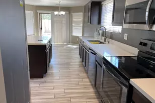 15791 W Caribbean Ln, Surprise, AZ 85379 - Photo 9