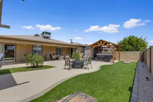26433 S Saddletree Dr, Sun Lakes, AZ 85248 - Photo 45