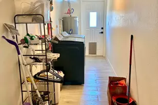 3491 W Desert Hills Dr, Phoenix, AZ 85029 - Photo 21