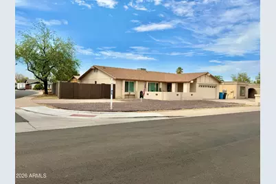 3941 W Desert Hills Drive, Phoenix, AZ 85029 - Photo 3