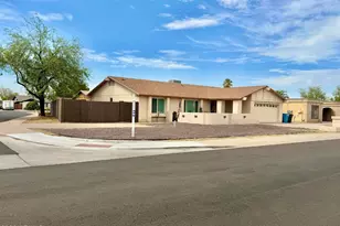 3941 W Desert Hills Dr, Phoenix, AZ 85029 - Photo 3