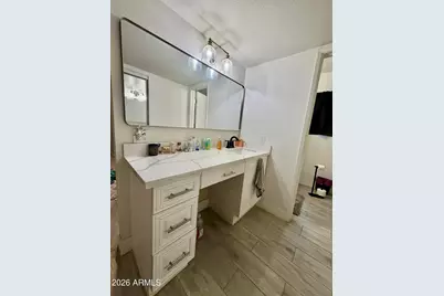3941 W Desert Hills Drive, Phoenix, AZ 85029 - Photo 31