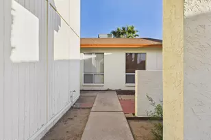 4033 W Griswold Rd, Phoenix, AZ 85051 - Photo 7