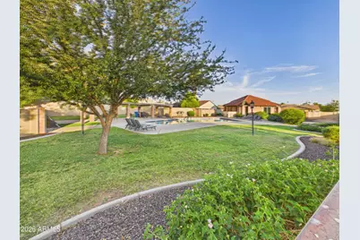 4033 W Griswold Road, Phoenix, AZ 85051 - Photo 45