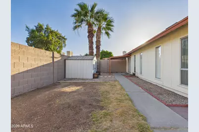 4033 W Griswold Road, Phoenix, AZ 85051 - Photo 35