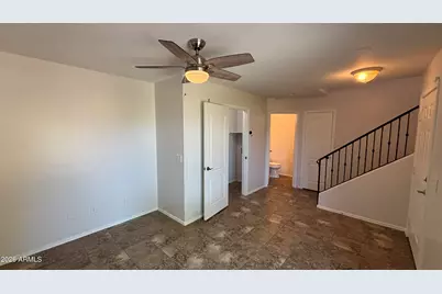 2125 E Huntington Drive, Phoenix, AZ 85040 - Photo 3