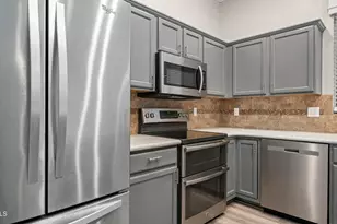 6768 W Lone Cactus Dr, Glendale, AZ 85308 - Photo 9