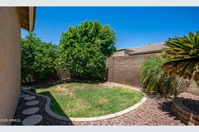 6768 W Lone Cactus Drive, Glendale, AZ 85308 - Photo 29
