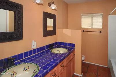 2934 E Beryl Avenue, Phoenix, AZ 85028 - Photo 17