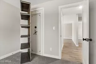 1905 E Pegasus Dr, Tempe, AZ 85283 - Photo 15