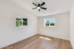 4502 N 17 Th Dr, Phoenix, AZ 85015 - Photo 11
