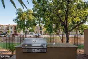 1367 S Country Club Dr, Mesa, AZ 85210 - Photo 21