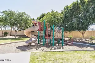 1367 S Country Club Dr, Mesa, AZ 85210 - Photo 25