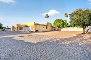 10439 N 64th St, Paradise Valley, AZ 85253 - Photo 49