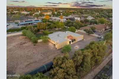 10439 N 64th Street, Paradise Valley, AZ 85253 - Photo 5
